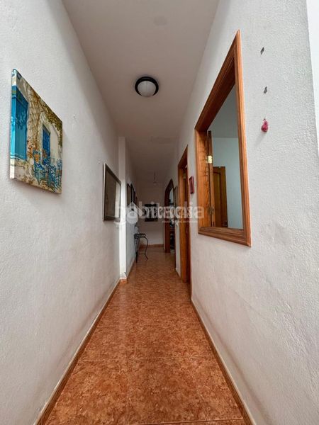 Foto 2c1dcbd2-38cd-4dfc-90de-c382047fcb9d. Casa aparellada a Centro - La Vega Alta Arrecife