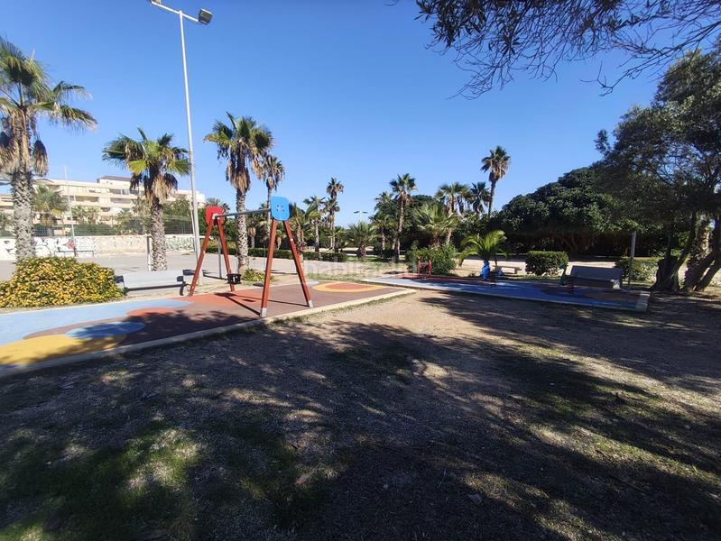 Foto d3b781fe-980e-4089-8b27-4c37d5d28e81. Apartamento magnífico apartamento con vista al mar en Torrevieja