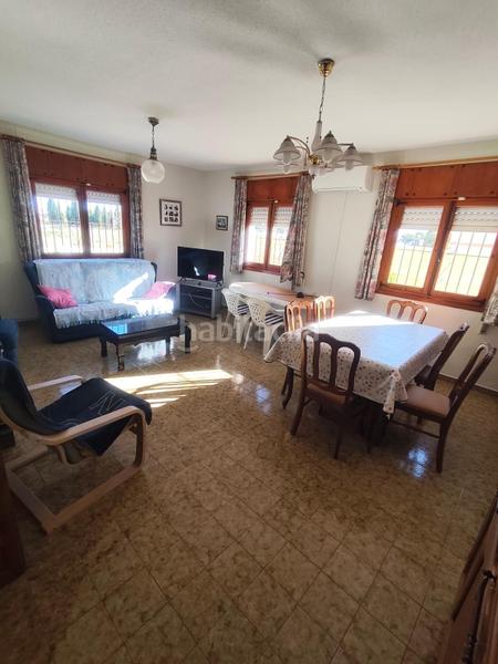 Foto 3805cfc7-b50f-4599-be64-96d3e9308f7b. Chalet  independiente en Zona Carrefour - Urbanizaciones Torrevieja