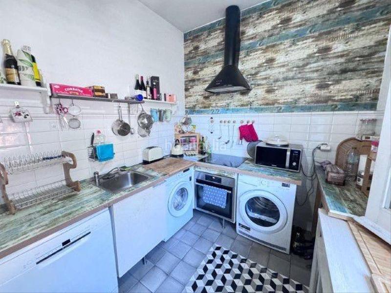 Foto 52d1e7ff-dc4e-4d6a-b597-48768105a3ee. Chalet con riscaldamento parcheggio in Parres