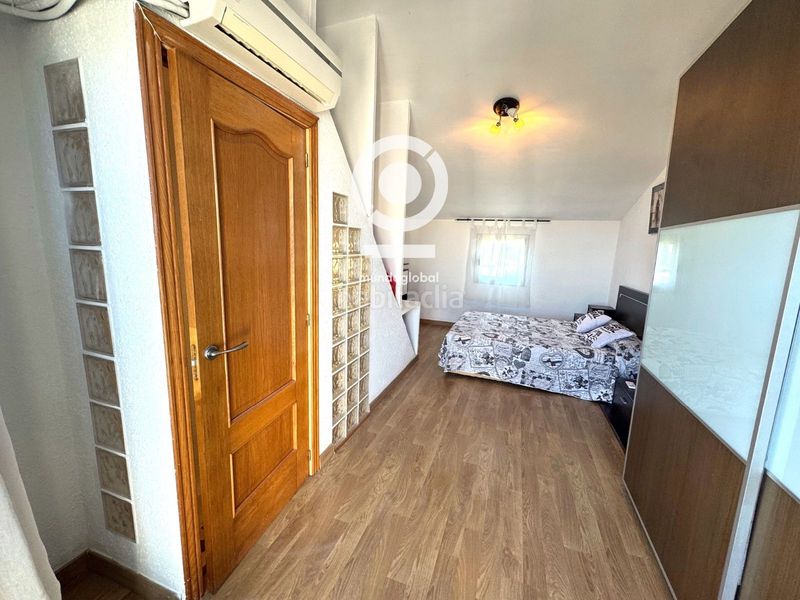 Foto 151d3f3e-e0fa-4c05-adef-c136ae36cc36. Casa adosada en Sant Jordi Torredembarra