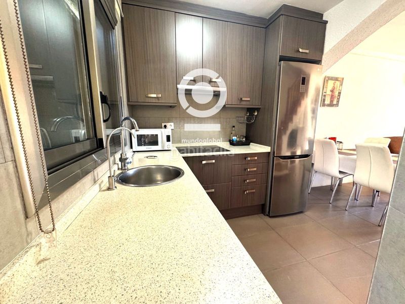 Foto a3cdedc4-3e49-4345-9b33-fbfa1d0b51d5. Casa adosada en Sant Jordi Torredembarra