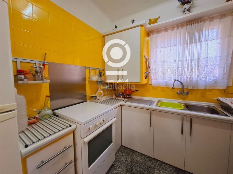 Foto c2e48278-03a3-443d-92d4-edacd046826b. Piso completo piso de 2 habitaciones en el centro en Segur de Calafell