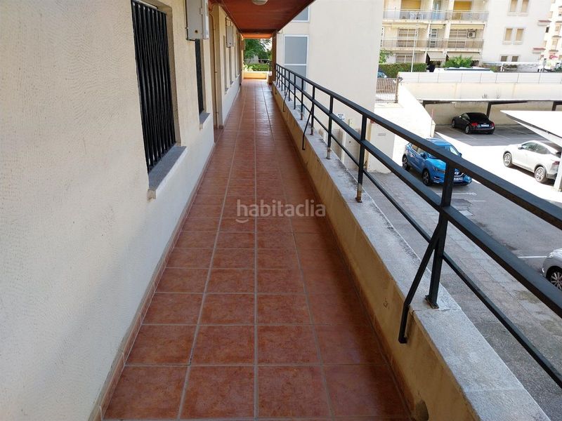 Foto ac308d49-a24b-46a0-9145-da997322f3c7. Pis amb calefacció aparcament piscina a L´Estany Calafell