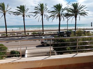 Pis  Maritim sant joan de deu. Frontal al mar