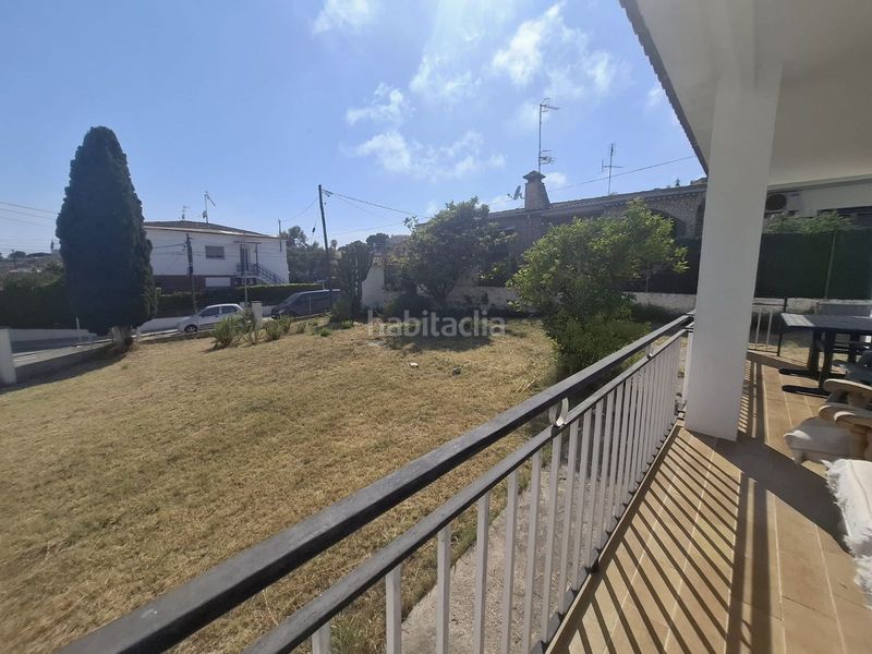 Foto 6dd0f8f4-fff4-4ef1-8564-dd3b3e8e4581. Casa amb aparcament a Segur de Calafell nucli urbà Segur de Calafell