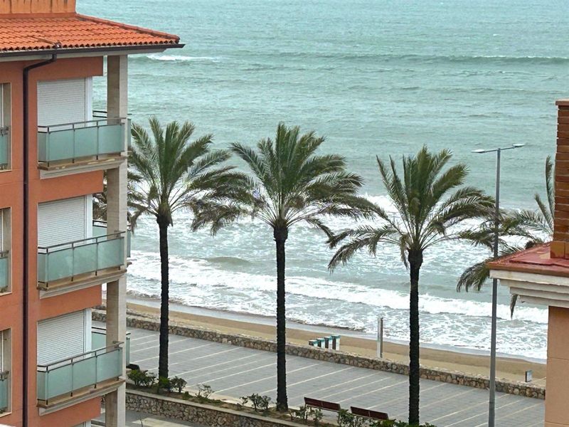 Foto 51ea36a6-e7c0-4e15-8e44-13eccaccb10f. Àtic amb calefacció aparcament a L´Estany Calafell