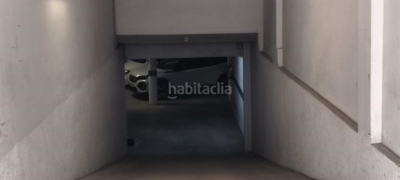 Foto 50c35b2a-6635-40b8-9e4e-34b3d2a6b10e. Aparcament cotxe a El Tancat-Mas d´en Gual Vendrell (El)