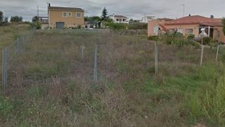 Finca rústica  Magnolia. Solar urbano en urb. lalzineta montferri