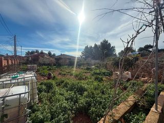 Casa  Espanya. Vivienda con amplia parcela de 755 m rodeada de naturaleza