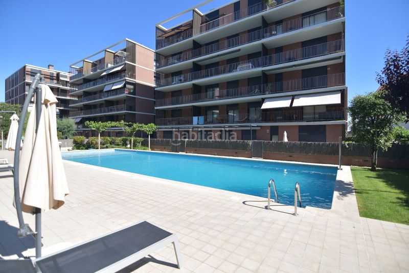 Foto 2e69473a-eaf5-4218-96e7-6c35eb8ddcd7. Dúplex amb aparcament piscina a L´Estany Calafell