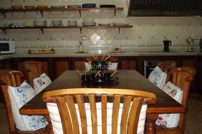 Foto ee499228-4c81-4092-bf9b-98a3ce3a6b69. Chalet con riscaldamento parcheggio piscina in Santa Oliva