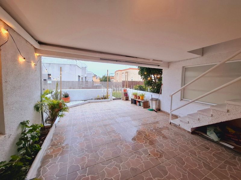 Foto 4cccebfd-ab7e-4c2b-8f86-b8584420dc5e. Casa adossada amb calefacció aparcament piscina a Segur de Calafell