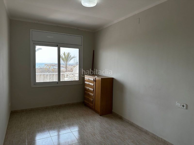 Foto c069f247-d63e-49b7-b794-c228e6e05dc1. Pis a Segur Platja Segur de Calafell