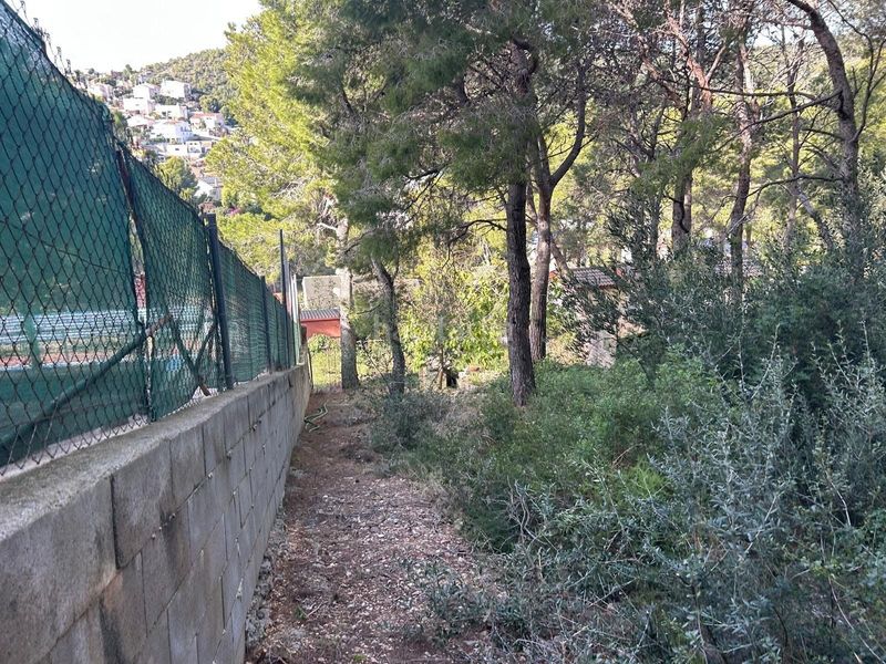 Foto db80a5a5-7e11-4b08-8624-d5067fe47931. Finca rústica a Segur de Calafell nucli urbà Segur de Calafell
