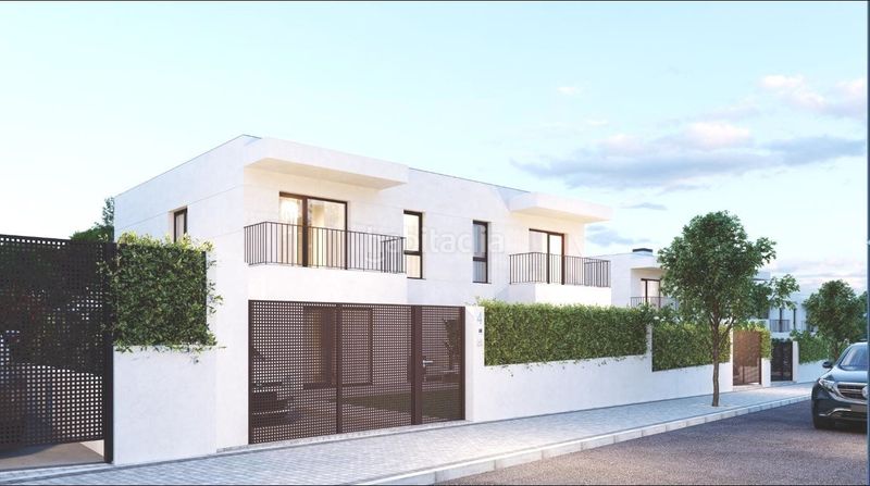 Foto a74c37e9-99f3-4656-b94f-a9515d12114d. Xalet amb piscina a Bellamar Calafell