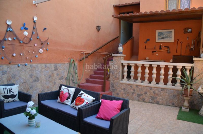 Foto 0589d1f5-ad9f-4291-afff-488e3cf58624. Casa amb aparcament a Masllorenç