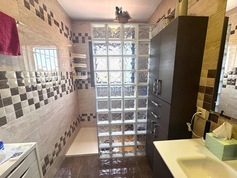 Foto a5346057-8980-4f43-98ef-68cc281a17d1. Chalet mit parking pool in Creixell