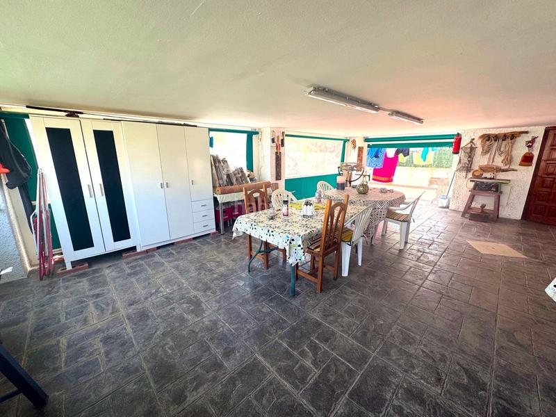 Foto 815d9d33-dd8e-4577-a6bc-ed647a5a4830. Chalet avec parking piscine dans Creixell