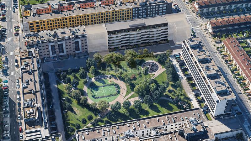 Foto f02efe3f-78a5-422a-a29f-05724368a662. Àtic 82m<sup>2</sup> a calle etxape 37 a Berriozar