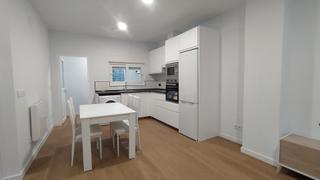 Pis  Avenida de palencia. Bajo reformado a estrenar en avenida de palencia, torrelavega 