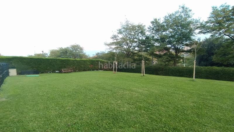 Foto e02e3340-5eda-4bf0-a1b7-2dee192e03b7. Pis amb calefacció aparcament piscina a Monte Santander