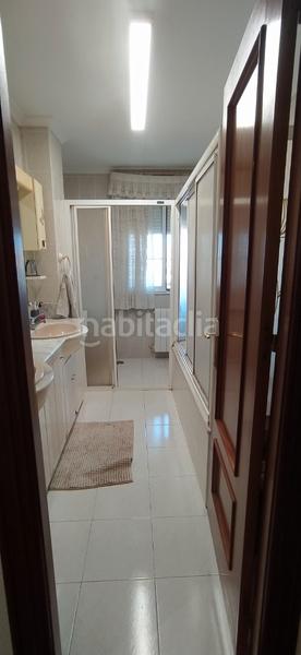 Foto 0246a3b0-48e0-4727-8c7a-6c87a8c50fd3. Casa aparellada amb calefacció aparcament piscina a Santa Cruz de Bezana