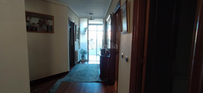 Foto 28523d13-a2e6-46df-8861-49f8def16115. Casa aparellada amb calefacció aparcament piscina a Santa Cruz de Bezana