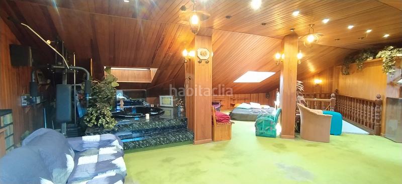 Foto 73683a3f-9e76-418c-acbc-4ab05207b16a. Casa aparellada amb calefacció aparcament piscina a Santa Cruz de Bezana