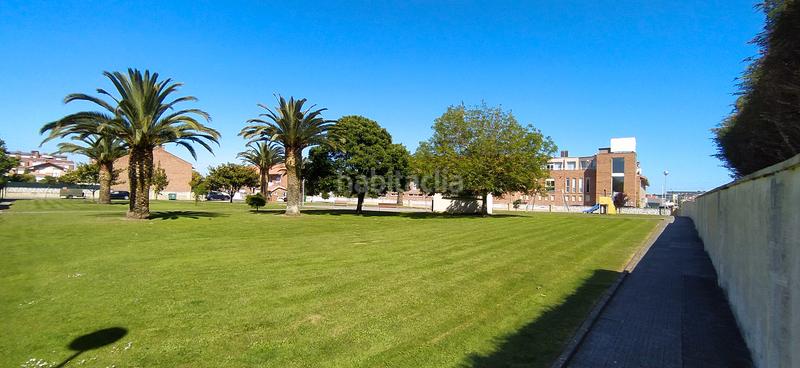 Foto bd0cb5ae-539f-4760-b741-5df7f3ea6228. Casa aparellada amb calefacció aparcament piscina a Santa Cruz de Bezana