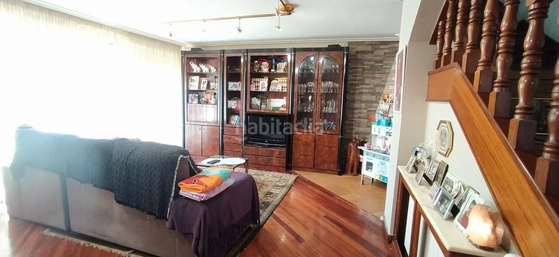 Foto e6f149b0-3502-44d8-b009-a9f3bdf04e35. Casa aparellada amb calefacció aparcament piscina a Santa Cruz de Bezana