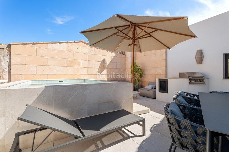 Foto 6d60e984-c0eb-44c6-ad21-404f251e9f57. Semi detached house with heating parking pool in La Llotja-Born Palma de Mallorca