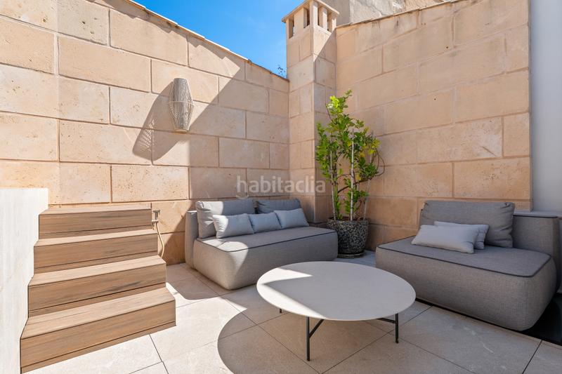 Foto 9cba030a-f114-471b-b36d-35f18d1acd90. Semi detached house with heating parking pool in La Llotja-Born Palma de Mallorca