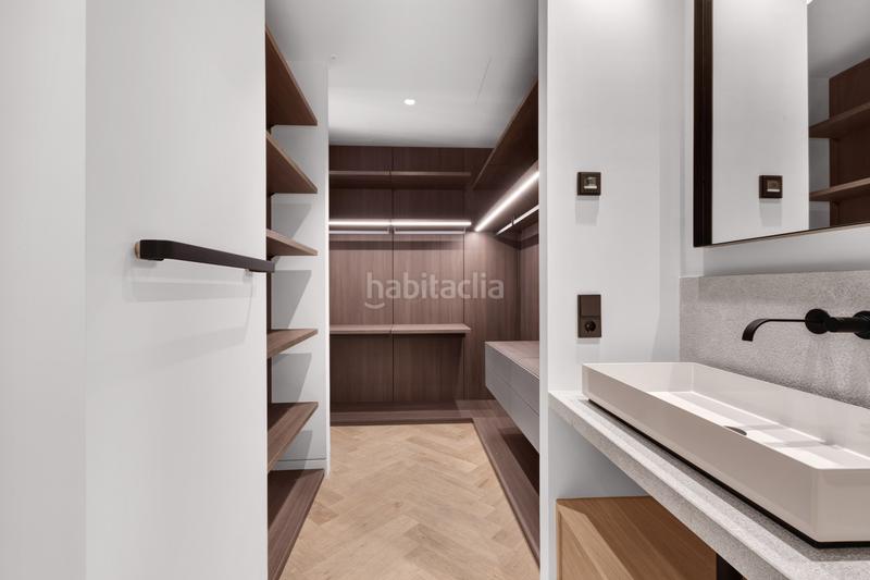 Foto c5b2cae0-cb53-47ea-9a15-7db7a19b3e5c. Semi detached house with heating parking pool in La Llotja-Born Palma de Mallorca