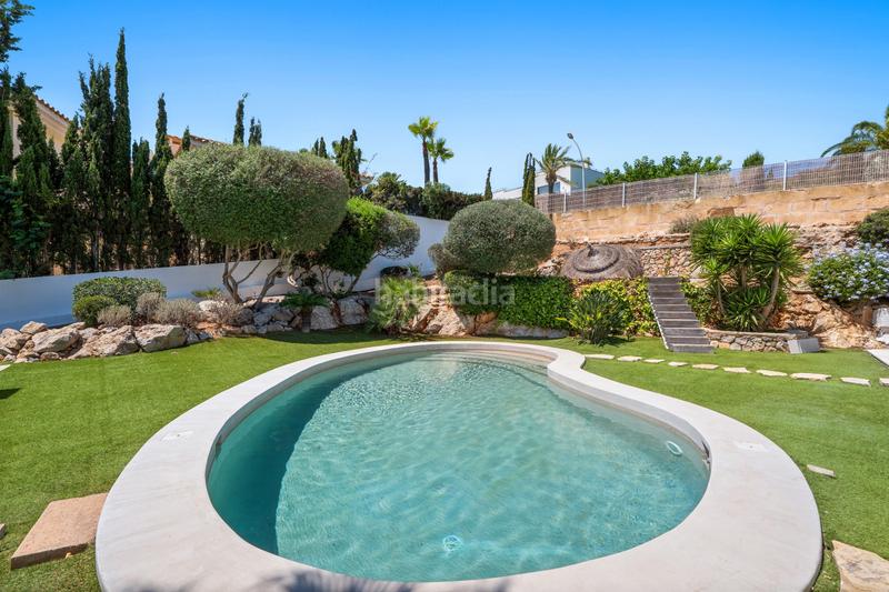 Foto bbe96166-5f35-4134-af1a-74bf982c8c92. Casa villa mediterránea con vistas al mar en nova santa ponsaelegante villa de 5 dormitorios con un concepto de vida abierto, techos al en Calvià