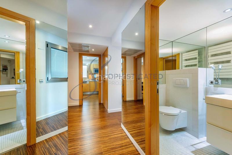 Foto 3761f95b-8915-41f1-84cf-c93a0076e5d0. Pis amb aparcament a Cala Major Palma de Mallorca