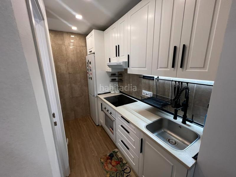 Foto 3fec6c11-b6ed-4150-86fe-bead201a46b7. Duplex in carrer de sant iscle 52 in Turó de la Peira Barcelona