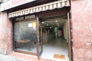 Business premise in Carrer de l'Àliga 6
