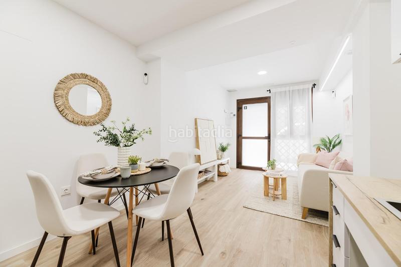 Foto 5439b269-e827-4b3c-ab65-b44b26685a19. Planta baixa a Torrefiel Valencia