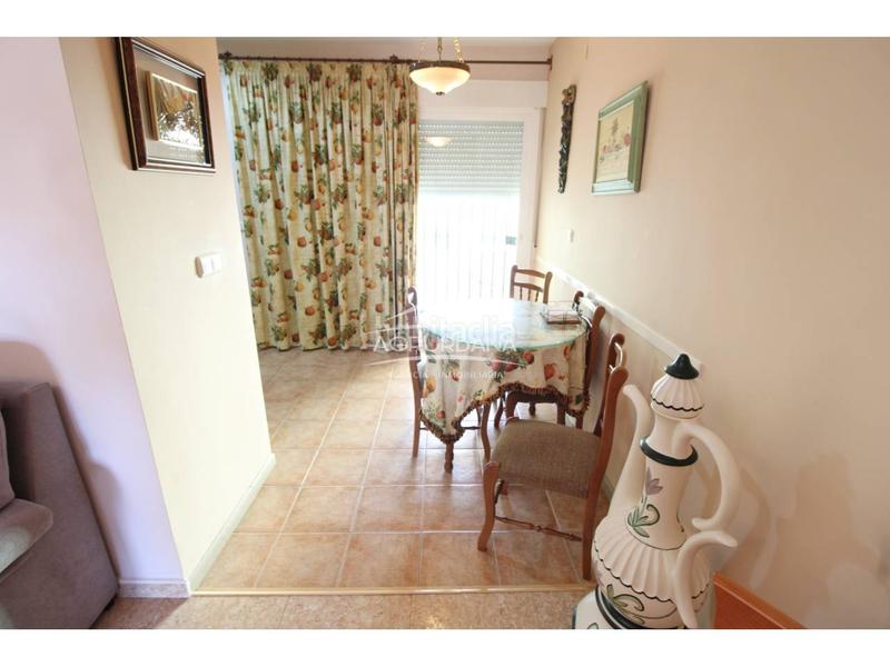 Foto 32e67b85-ebd1-4700-8513-fd2e474c49b6. Casa a schiera con parcheggio piscina in Motril ciudad Motril