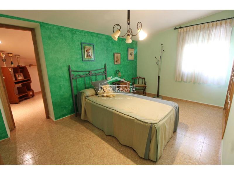 Foto 439d782a-bb5c-4b6e-b33e-eff3376f7615. Casa a schiera con parcheggio piscina in Motril ciudad Motril