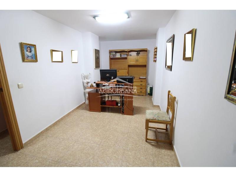 Foto 7f55dc01-cb7a-4197-a62f-51979ef1fb7f. Casa a schiera con parcheggio piscina in Motril ciudad Motril