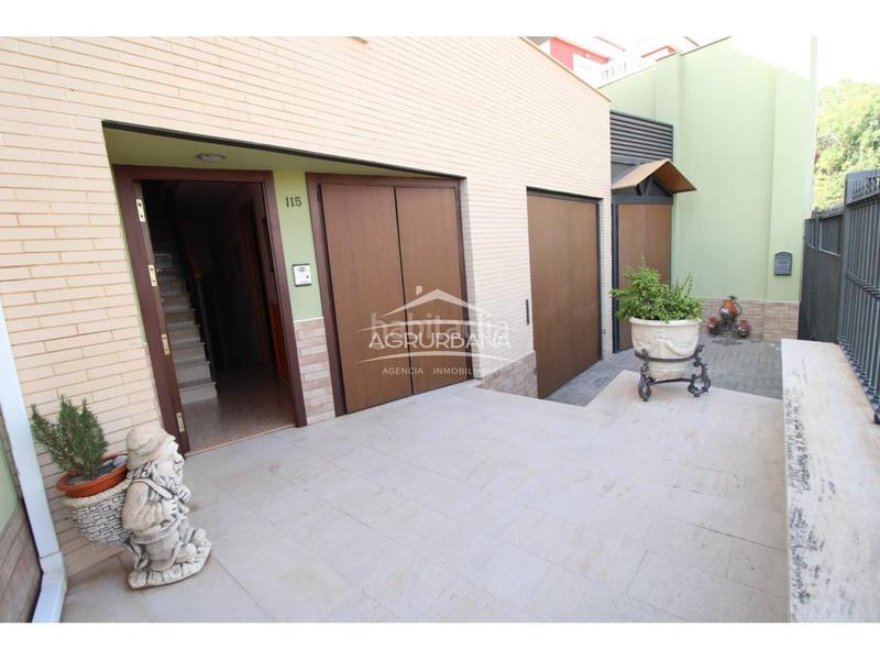 Foto 849761c7-e0de-4fce-90c7-bdfbd1ffd978. Casa a schiera con parcheggio piscina in Motril ciudad Motril