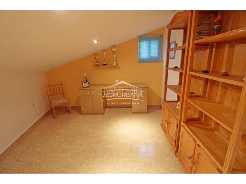 Foto b248fca0-a11c-4c40-abd5-86c5239ba2e1. Casa a schiera con parcheggio piscina in Motril ciudad Motril