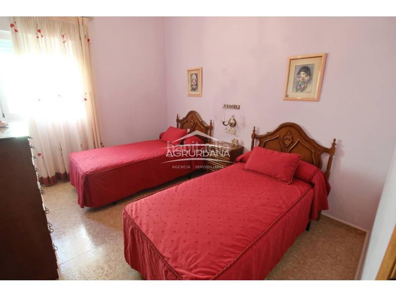 Foto ebf1af65-8750-4733-a67d-da7149d8e4bb. Casa a schiera con parcheggio piscina in Motril ciudad Motril