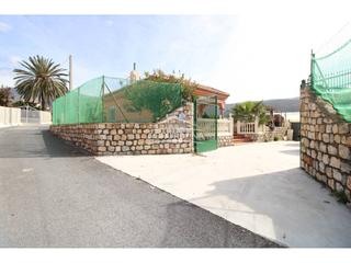 Maison à Los Tablones - La Garnatilla. Finca con cortijo e invernadero en venta.