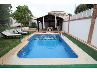 Chalet  Jamaica. Chalet en venta.