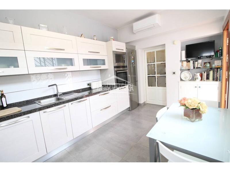 Foto 7e164064-a747-4038-8188-a6e7efc14076. Chalet avec parking piscine dans Motril ciudad Motril