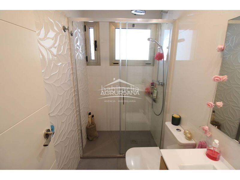 Foto 155f8a26-573e-438a-84a0-981d71c00822. Casa adossada amb calefacció aparcament piscina a Motril