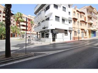 Location Local commercial à Motril  ciudad. Bar en alquiler.